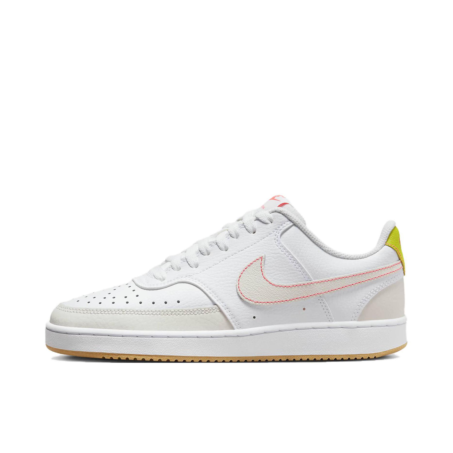 推荐商品：Nike Court Vision 板鞋 复古缓震抓地防滑轻便 女款/白色/粉色