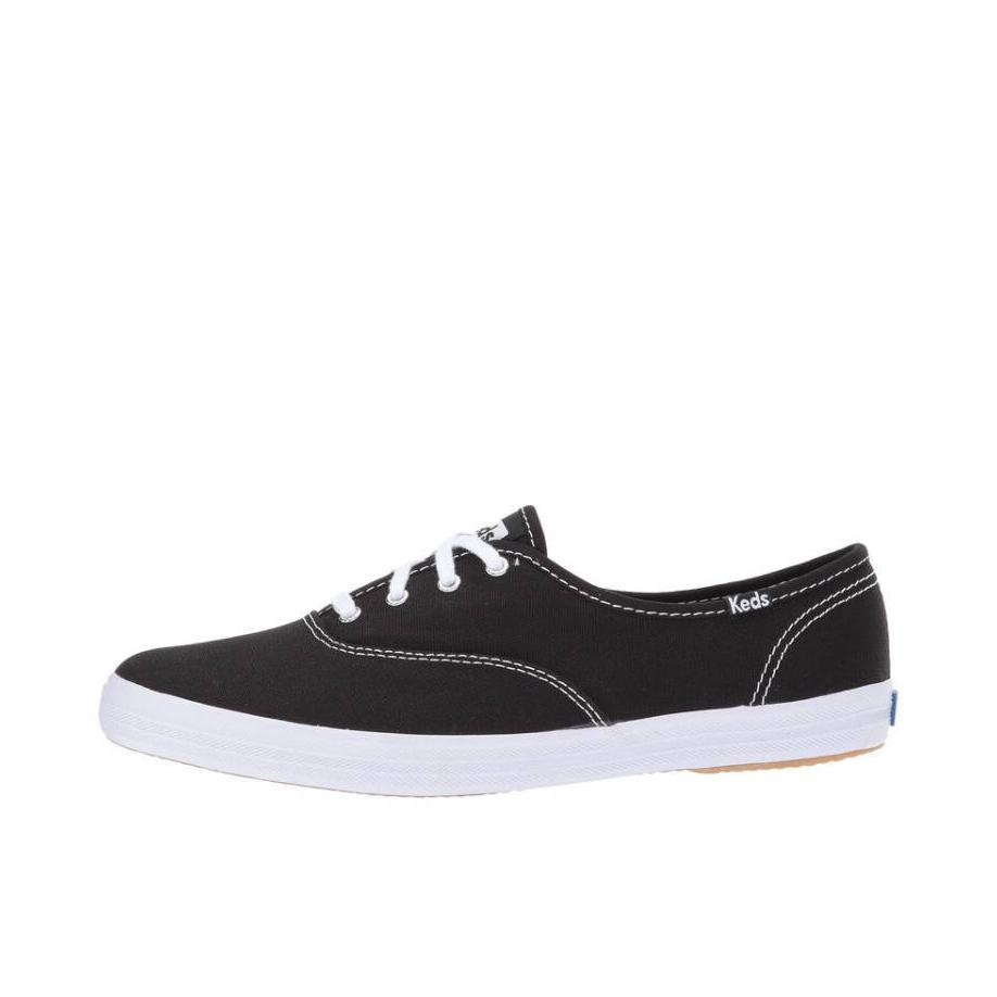 推荐商品：Keds CH EYELET 耐磨休闲 舒适轻便 时尚百搭 一脚蹬 帆布鞋 黑色
