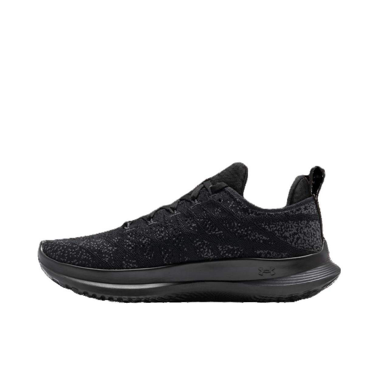 推荐商品：Under Armour/安德玛 Hovr Velociti 3 舒适减震 防滑耐磨 织物 简约百搭 跑鞋 女款/纯黑