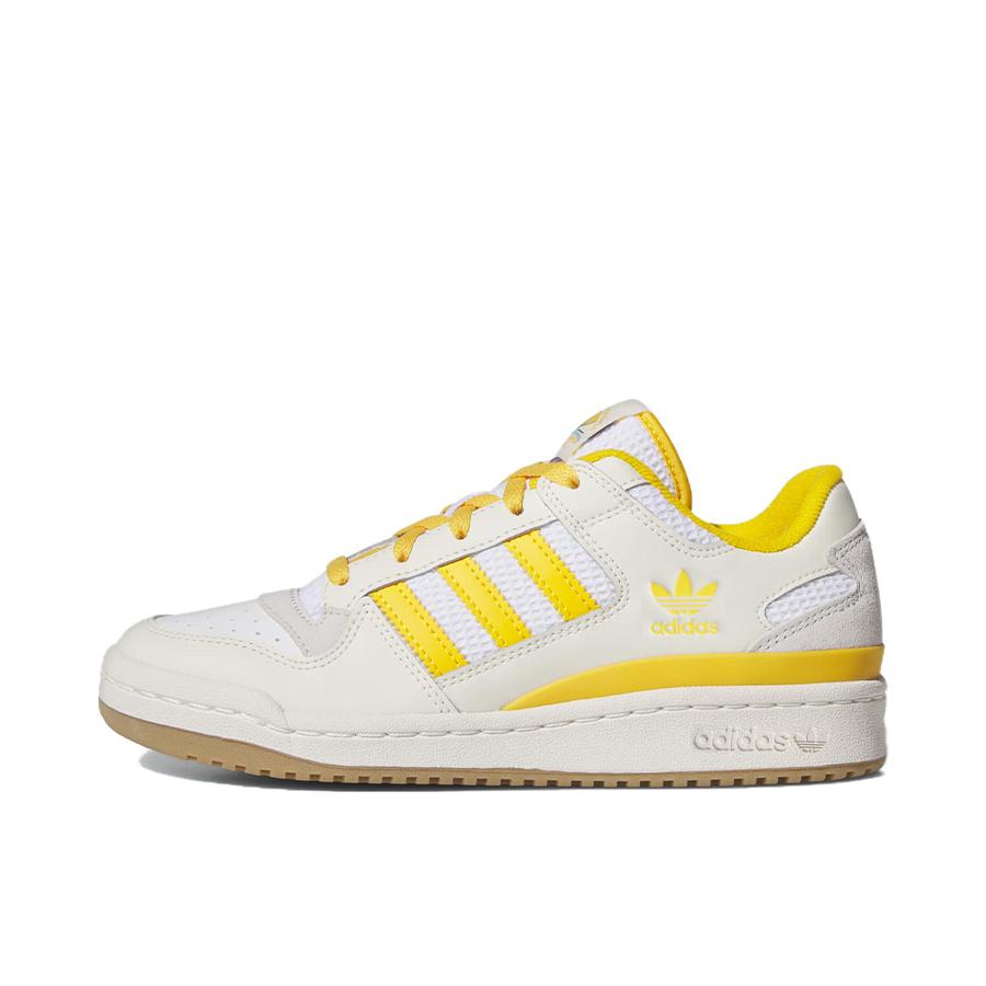 推荐商品：adidas Originals Forum 板鞋 轻便复古防滑时尚魔术贴篮球风薄底包裹性 浅黄色/白色