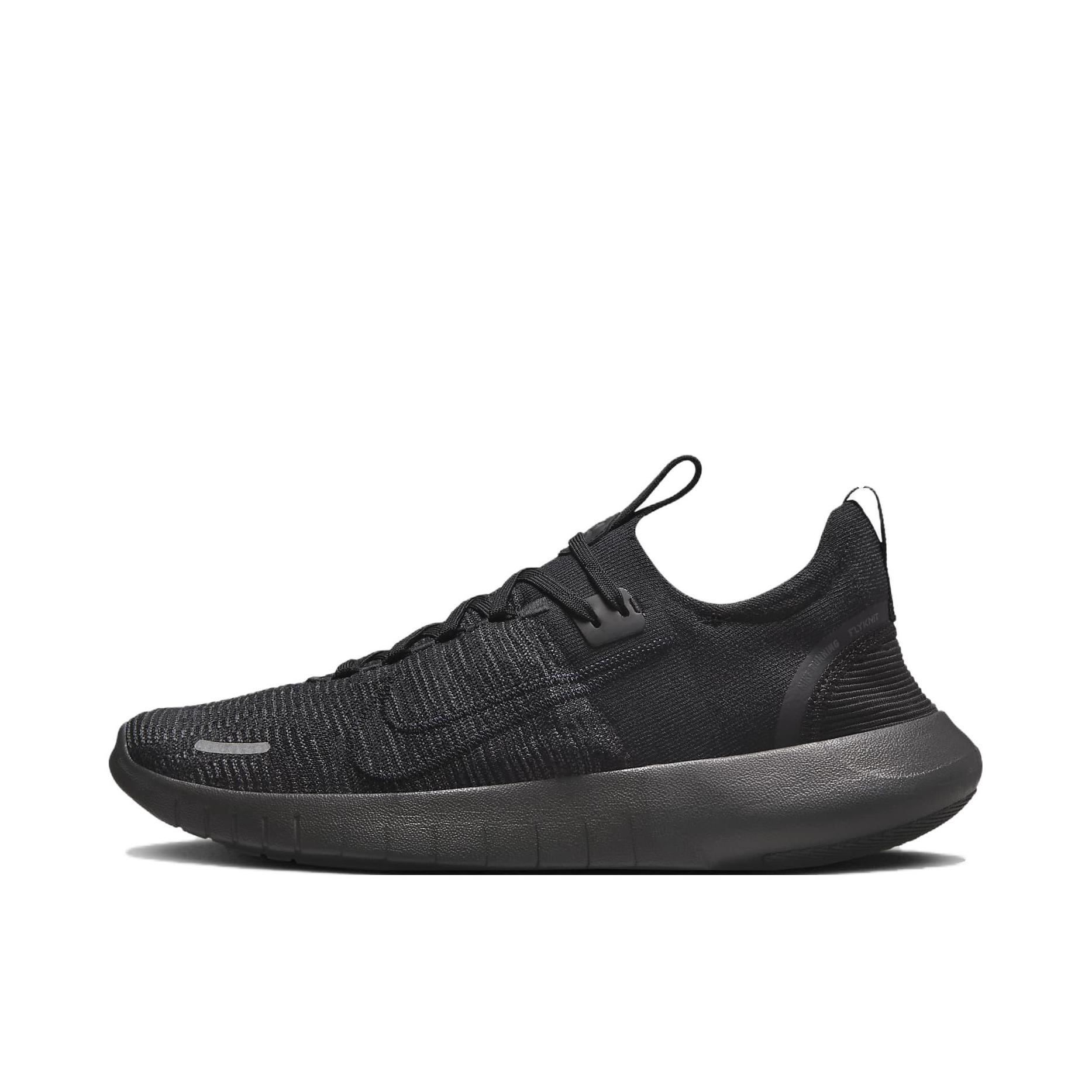 推荐商品：Nike Free Run Distance 跑鞋 防滑耐磨舒适透气缓震轻便运动百搭休闲赤足感 全黑色