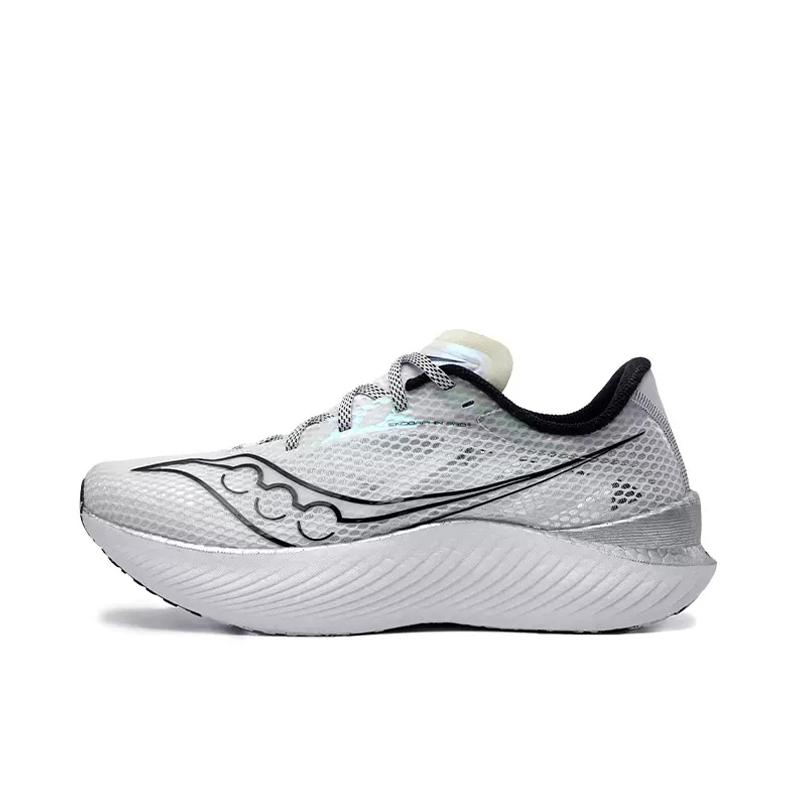 推荐商品：Saucony/索康尼 Endorphin Pro 啡鹏3 全掌碳板 减震回弹 防滑耐磨 网面透气 织物 运动 跑鞋 男款/白色/黑色