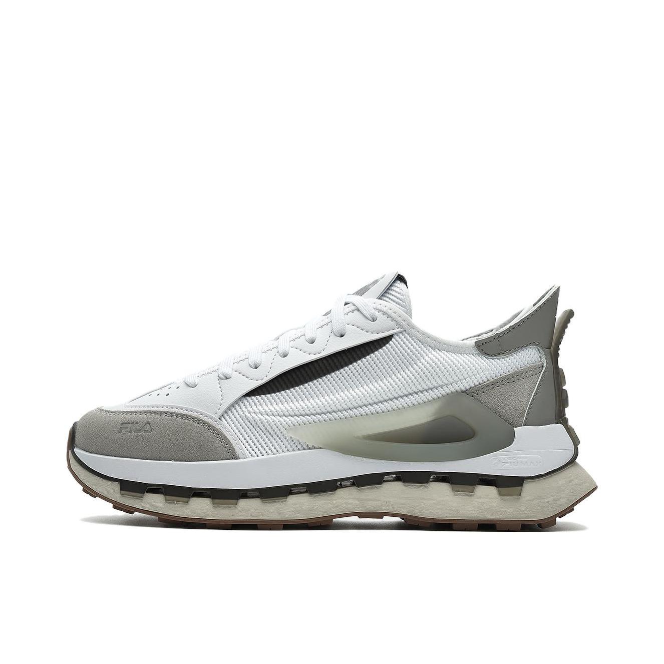 推荐商品：FILA/斐乐 KM 织物合成革 时尚百搭 防滑耐磨 舒适透气 运动休闲鞋 F12M233113F 女款/白色/鸽子灰