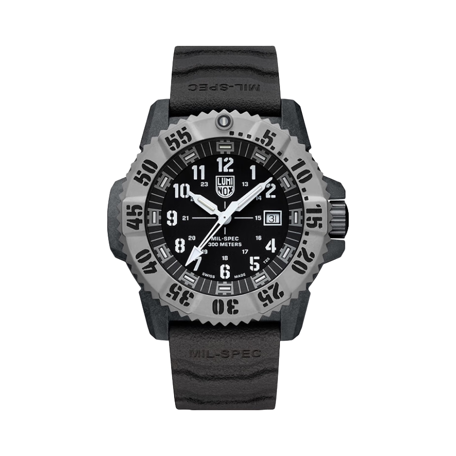 推荐商品：LUMINOX/雷美诺时 330系列 碳纤钛军标夜光防水轻量化石英男士手表