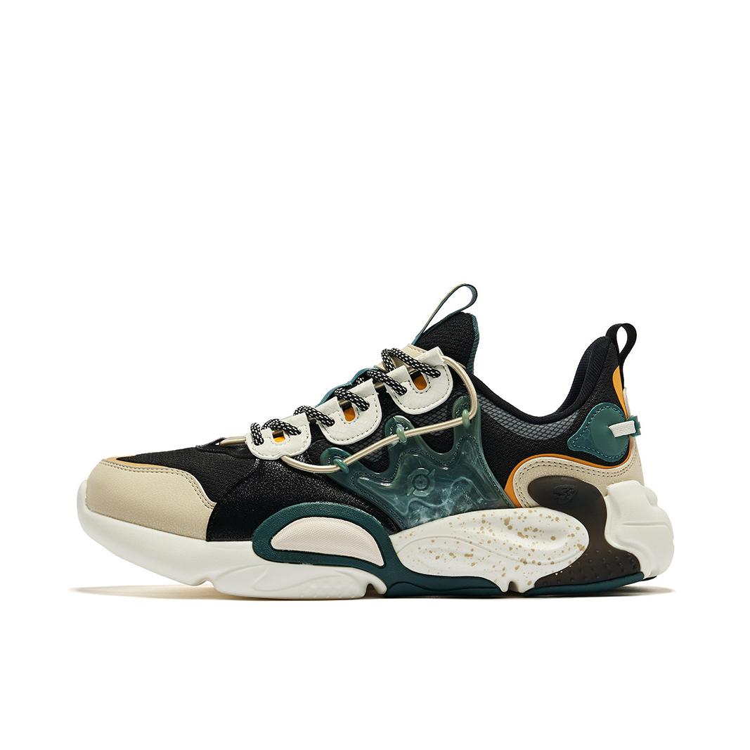 推荐商品：鸿星尔克 王者荣耀 防滑耐磨 跑鞋 11122314332 王者荣耀联名/正黑/复古黄