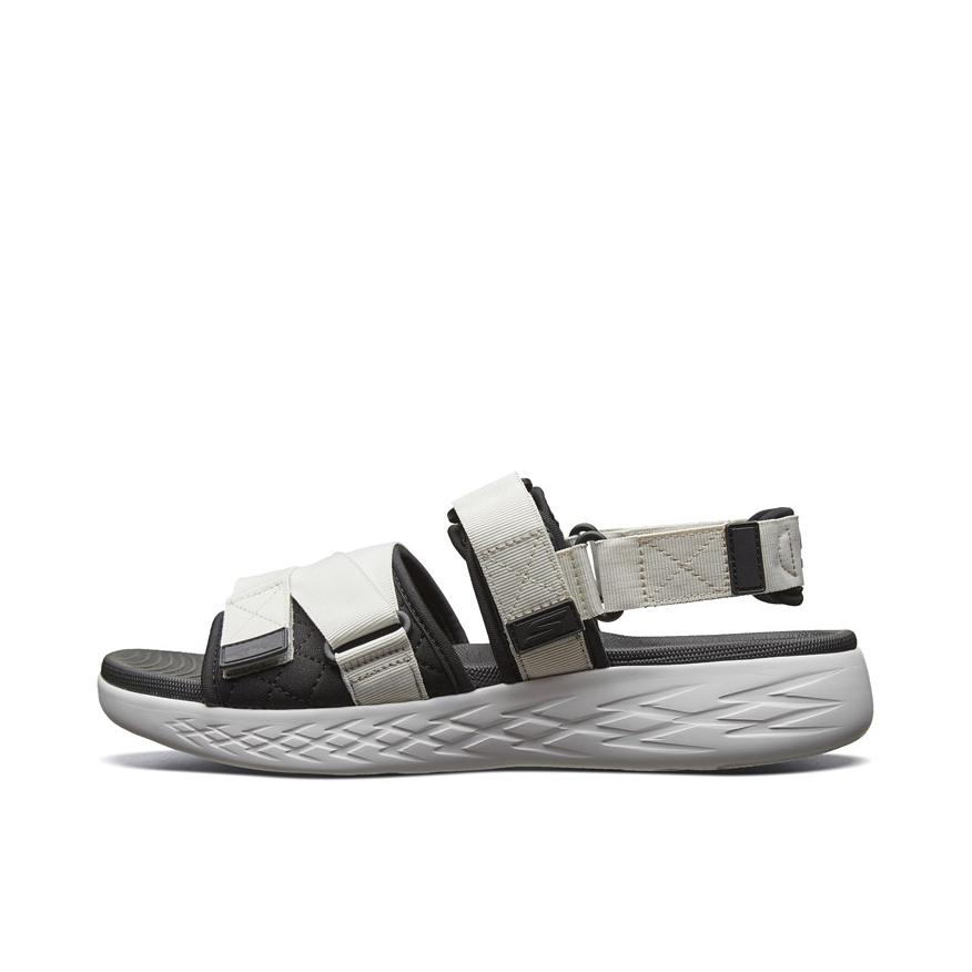 推荐商品：Skechers/斯凯奇 On-The-Go 600 Sandal 舒适百搭 时尚休闲 轻便 网布透气 减震 防滑耐磨 软底 沙滩运动 魔术贴 外穿 凉鞋 White/Black 白色/黑色