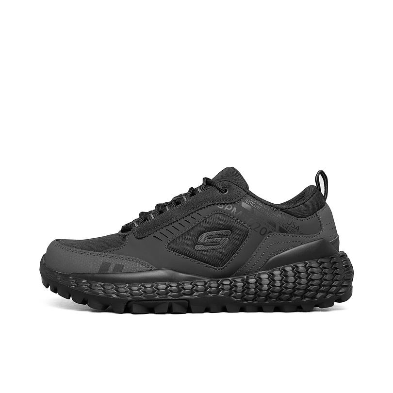 推荐商品：Skechers/斯凯奇 Monster 耐磨减震 回弹 轻便透气 复古运动 拼接绑带 慢跑 跑鞋 黑色/深灰