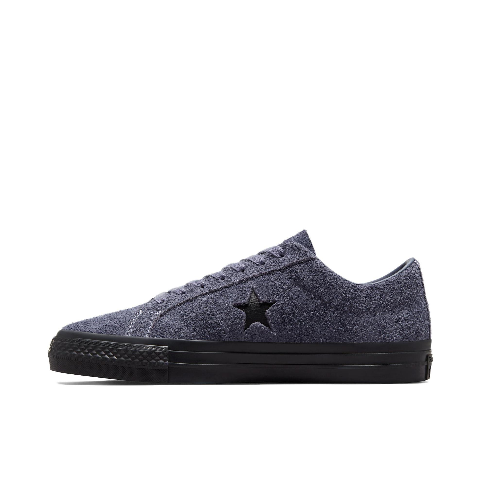 推荐商品：Converse/匡威 One Star Pro 翻毛皮 潮流复古 舒适 耐磨 防滑 板鞋 深紫色/灰色