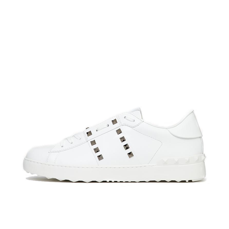 推荐商品：Valentino Rockstud Untitled 百搭厚底 舒适休闲 时尚运动 板鞋 PY2S0931MZD 正白