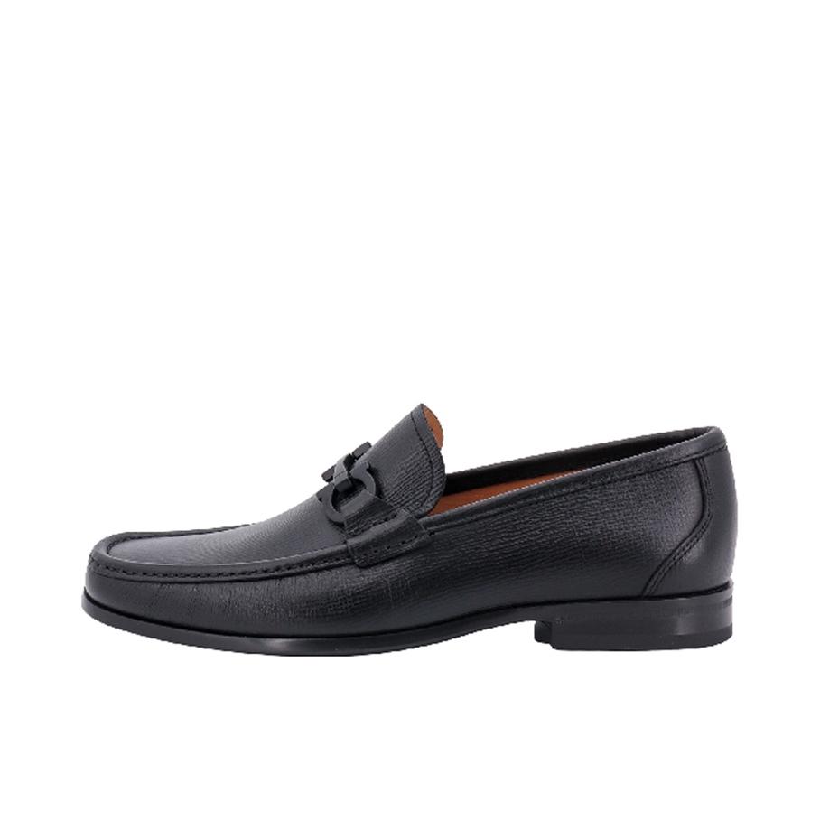 推荐商品：Salvatore Ferragamo/菲拉格慕 休闲 时尚 皮鞋    黑色