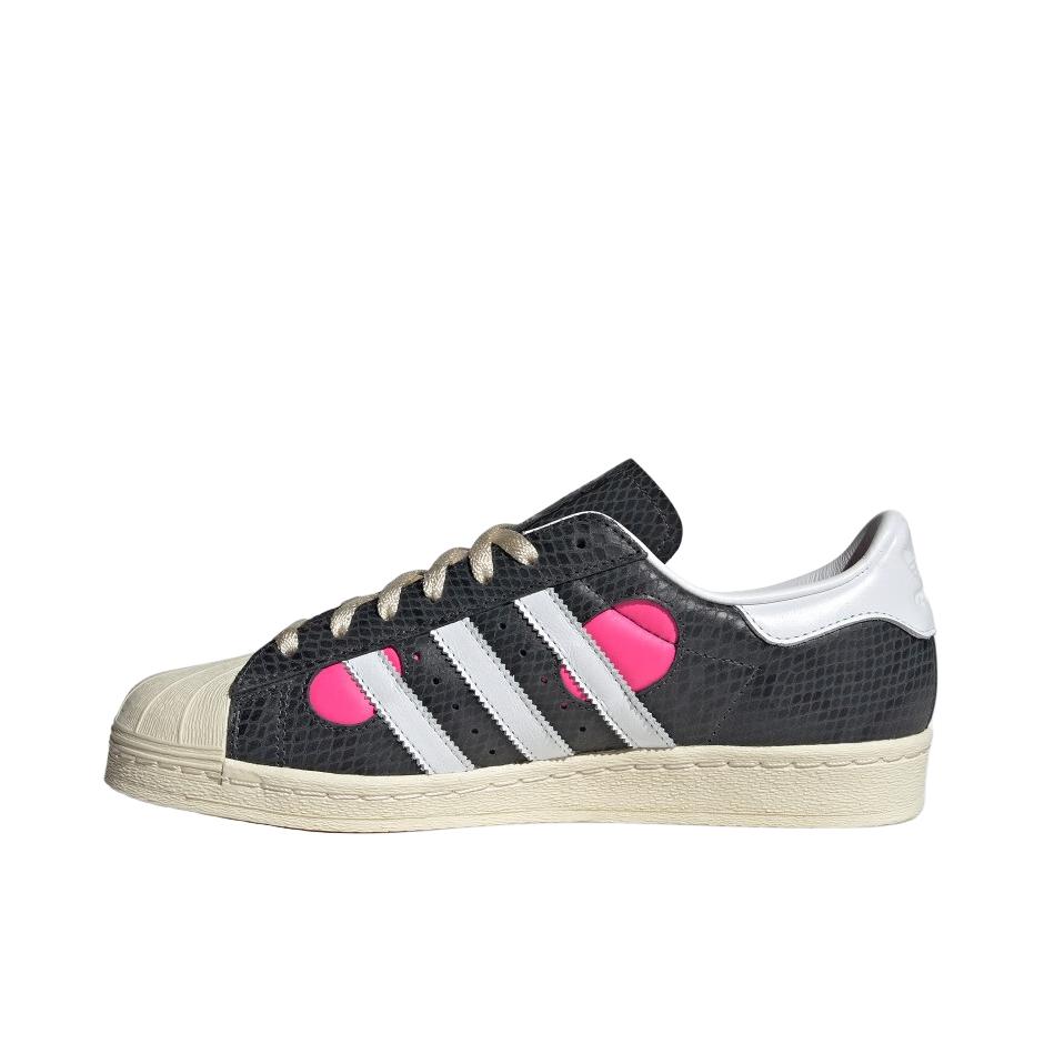推荐商品：【宋雨琦同款】 adidas Originals Superstar 板鞋 轻便贝壳头薄底舒适百搭耐磨复古 深灰/亮白/玫红