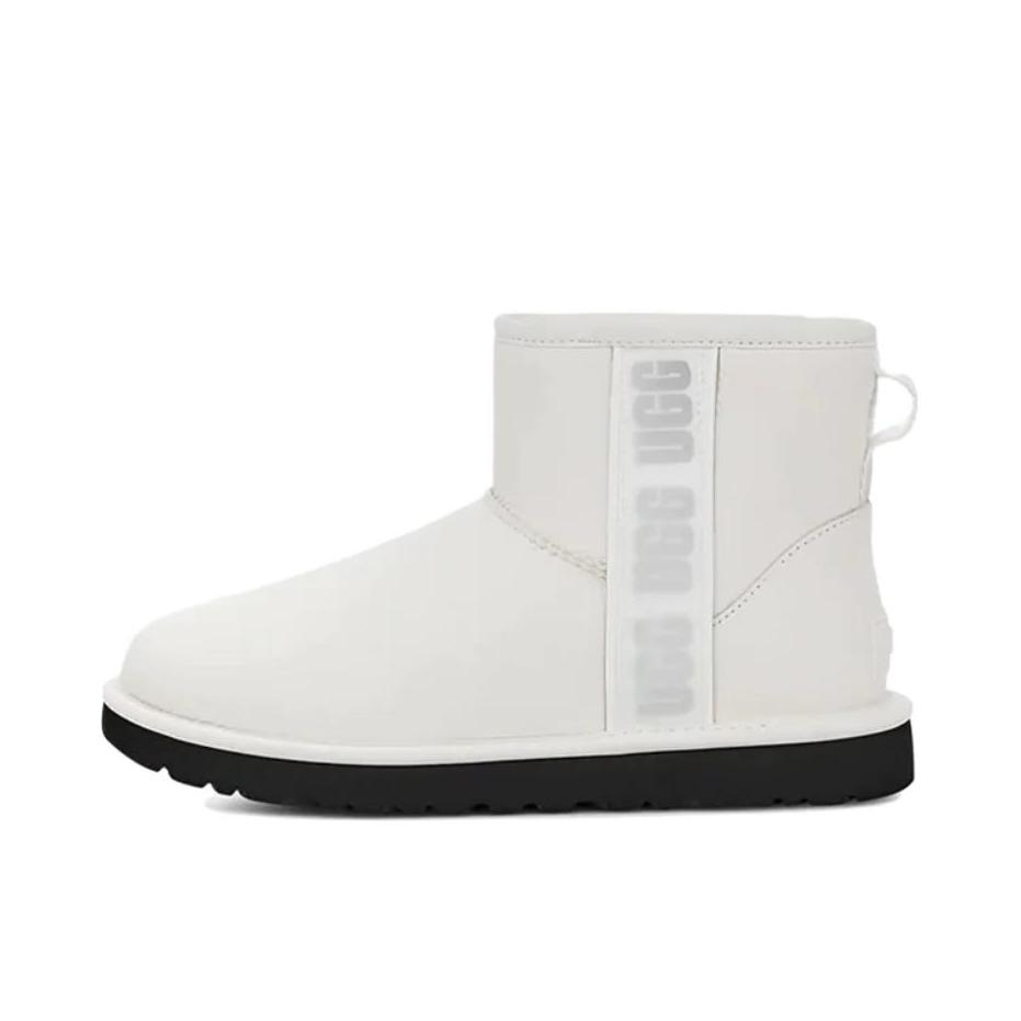 推荐商品：UGG Classic Mini 舒适抗寒 雪地靴 1133490 中帮/白色/黑色