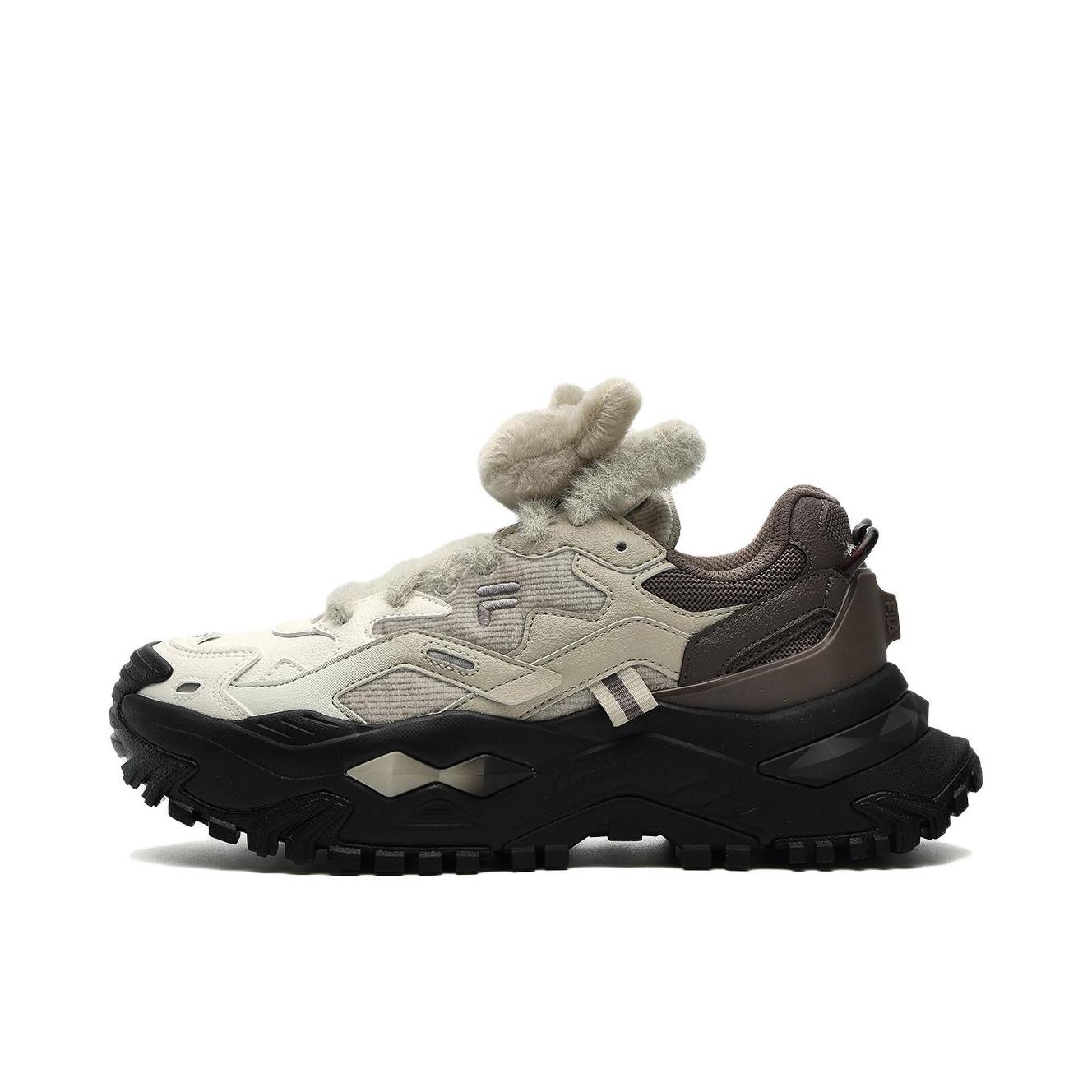 推荐商品：FILA/斐乐 Bianco 硬糖 厚底 防滑耐磨 减震透气 增高鞋 老爹鞋 女款/灰色/白色/黑色