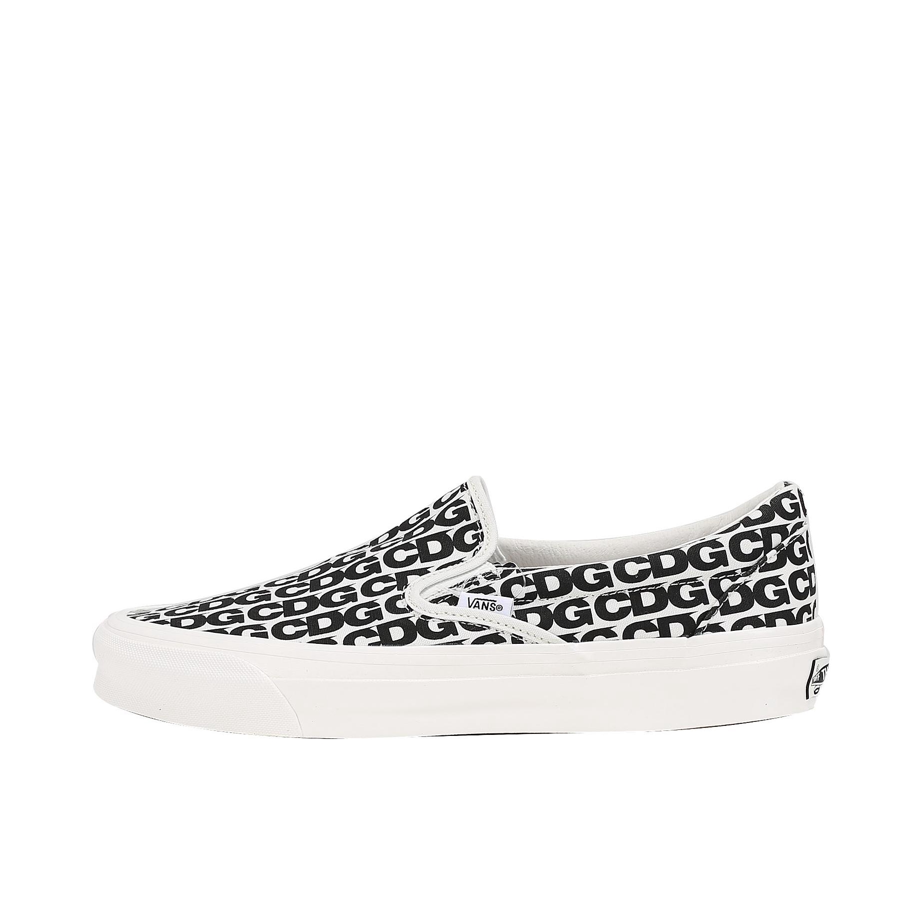 推荐商品：Vans/范斯 Classic Slip-on 防滑 简约 棋盘格 一脚蹬 百搭 休闲 帆布鞋 CDG联名/Logo满印/黑白