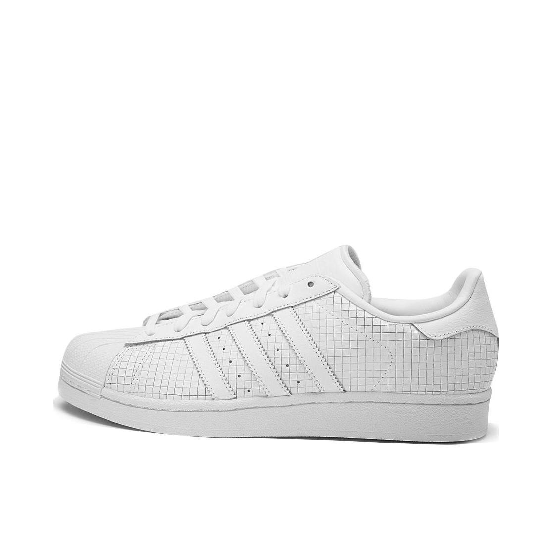 推荐商品：【宋雨琦同款】 adidas Originals Superstar 板鞋 轻便贝壳头薄底舒适百搭耐磨复古 White 纯白格纹