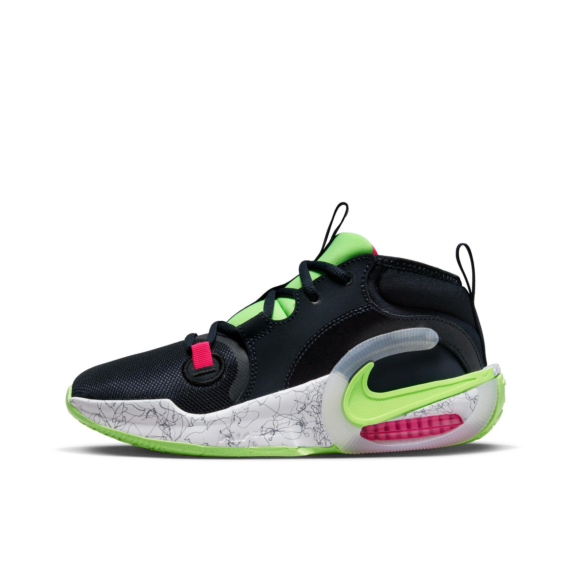 推荐商品：Nike Air Zoom Crossover 2 网面透气 防水轻便 舒适缓震 防滑耐磨 织物 合成革 篮球鞋 GS/黑色/绿色