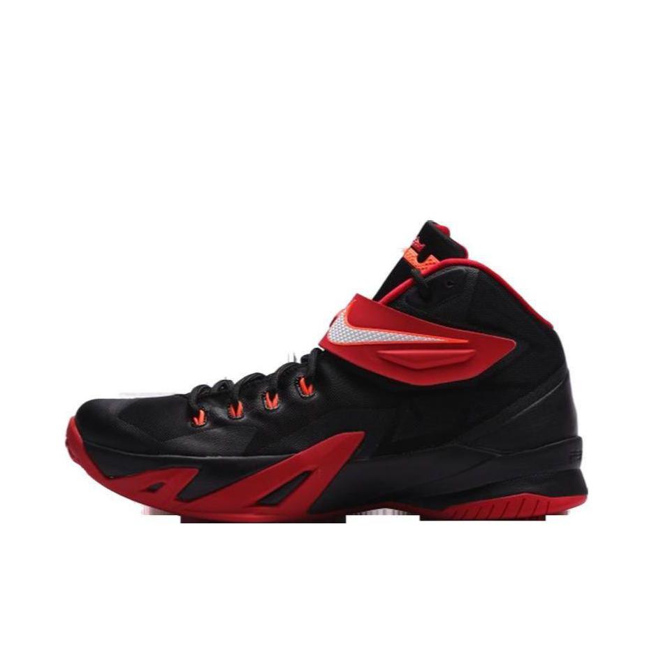 推荐商品：Nike zoom LeBron Soldier 8 士兵8 篮球鞋 防滑耐磨减震轻便包裹性圆头实战舒适 Black Red 黑红