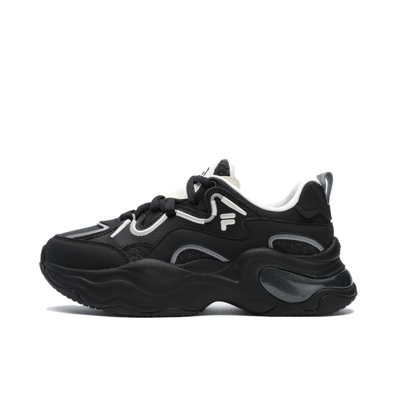 推荐商品：FILA/斐乐 Bubble 泡泡 防滑耐磨 复古 透气 舒适减震 厚底增高 运动 织物 防水 合成革 波浪 老爹鞋 女款/正黑/白色