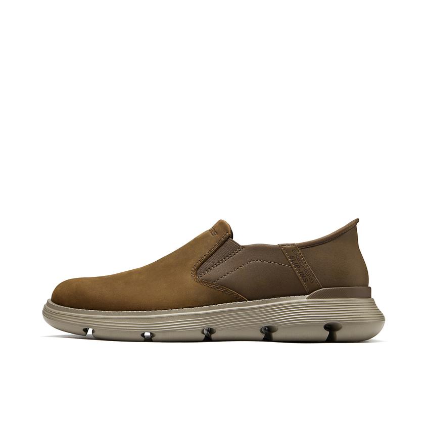 推荐商品：Skechers/斯凯奇 耐磨软底 舒适缓震 休闲百搭 牛皮革 全皮面 闪穿 商务 通勤 一脚蹬 支撑 皮鞋 205046 一脚蹬/深棕色 