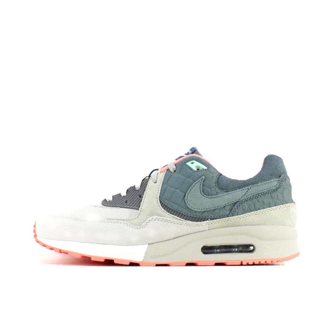 推荐商品：Nike Air Max Light LE B 圆头 防滑耐磨 舒适 休闲 低帮 跑鞋 青色