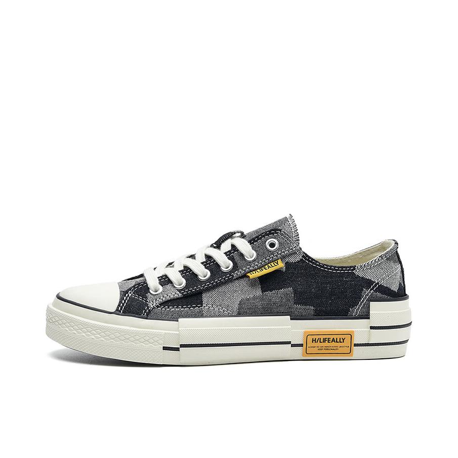 推荐商品：HLA/海澜之家 耐看 防滑 耐磨 简约 百搭 时尚 拼接 潮流 低帮 帆布鞋 HAAFBM1DAQ007A 黑色