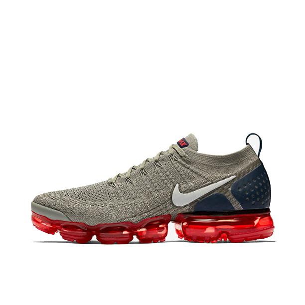 推荐商品：Nike Air VaporMax 2.0 跑鞋 飞线缓震耐磨舒适轻便防滑回弹网布透气复古百搭圆头 Dark Stucco/Red 卡其/蓝红