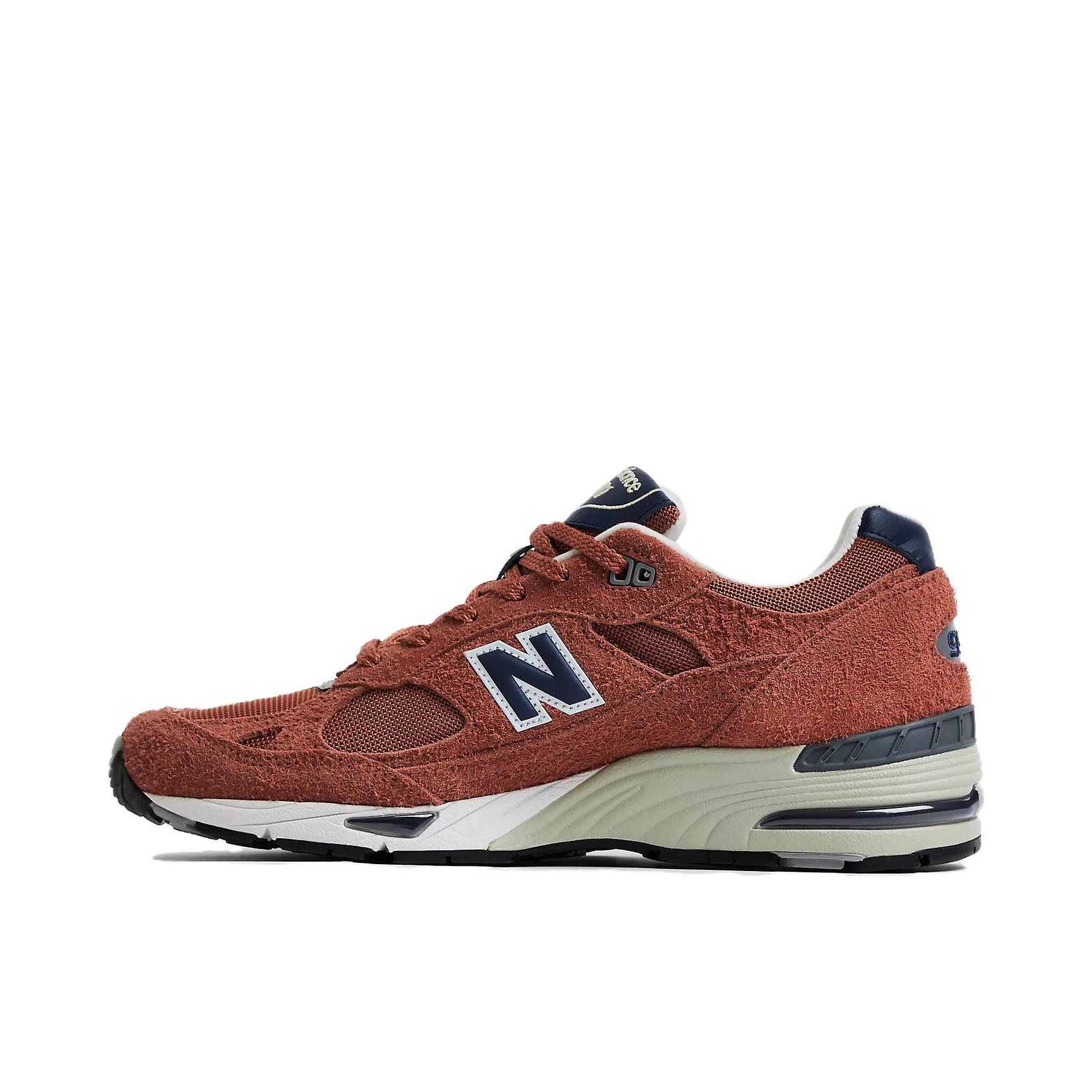 推荐商品：New Balance 991 跑鞋 舒适减震防滑耐磨织物网布透气经典复古休闲运动百搭通勤贴合 红色