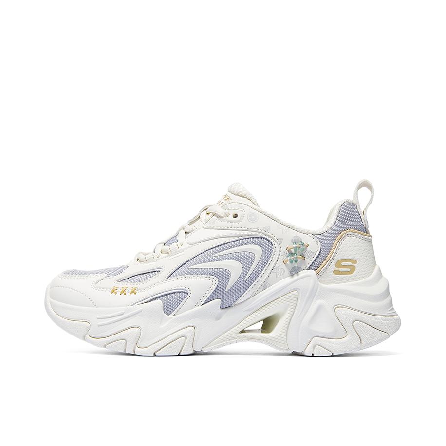 推荐商品：Skechers/斯凯奇 Stamina V3 龙年限定系列 机甲 绑带加绒 缓震 潮流 增高鞋 老爹鞋 女款/白色/灰色