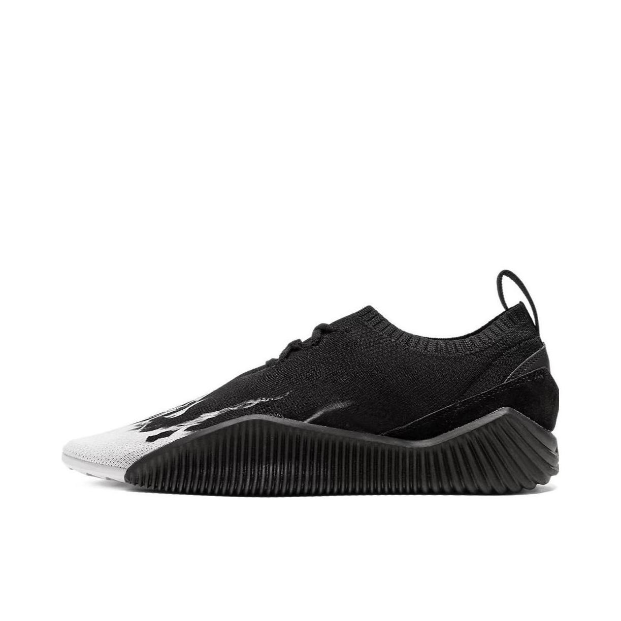 推荐商品：Onitsuka Tiger Acromount Mt 时尚百搭 舒适透气 耐磨 运动 休闲鞋 黑色/白色 