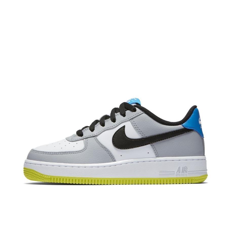推荐商品：Nike Air Force 1 空军一号 板鞋 轻便舒适百搭耐磨防滑复古 Wolf Grey/Black/White 灰白黑蓝