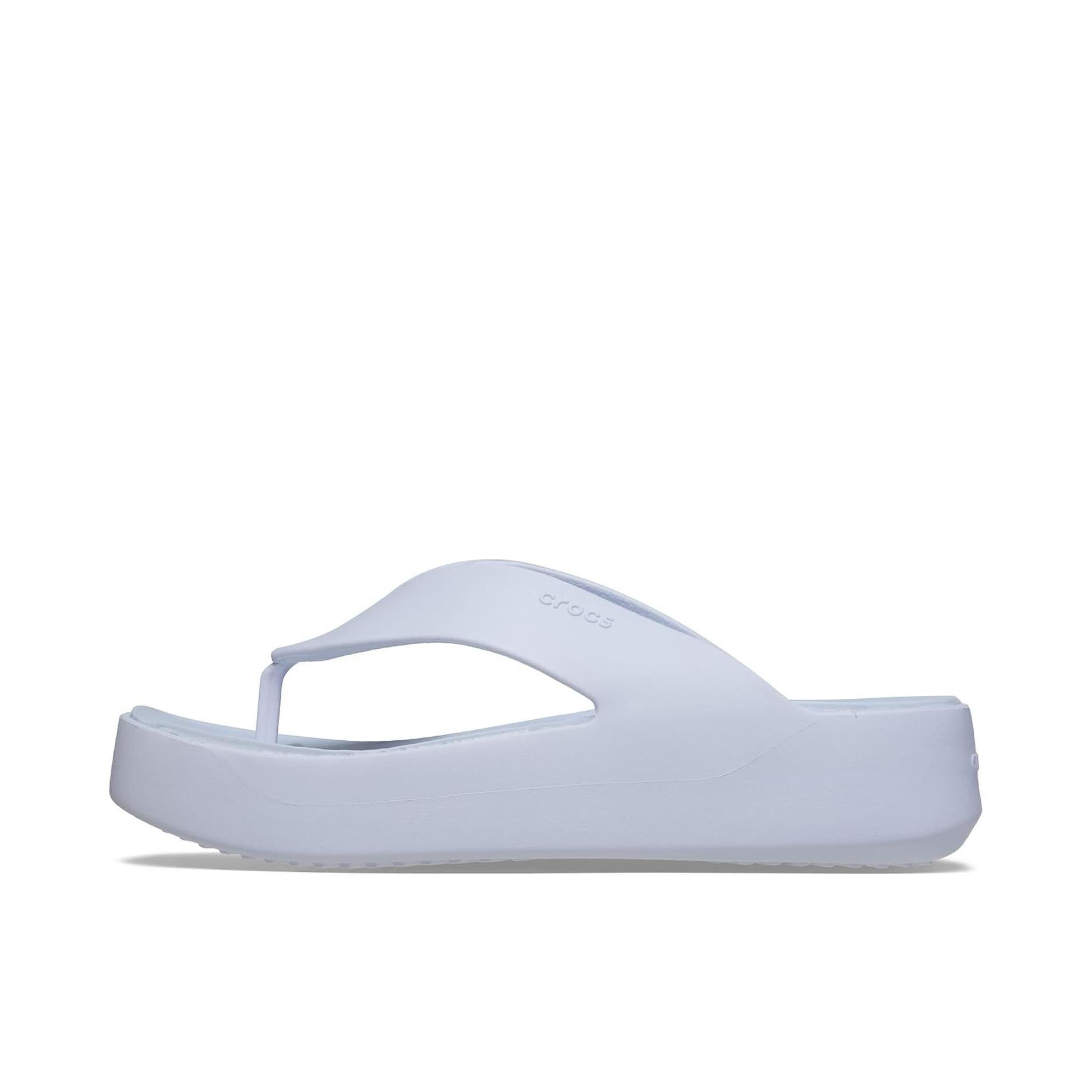 推荐商品：Crocs/卡骆驰 Getaway Platform 慕斯 舒适 时尚简约 中跟 夹脚 户外 防磨 沙滩鞋 人字拖 拖鞋 梦境蓝