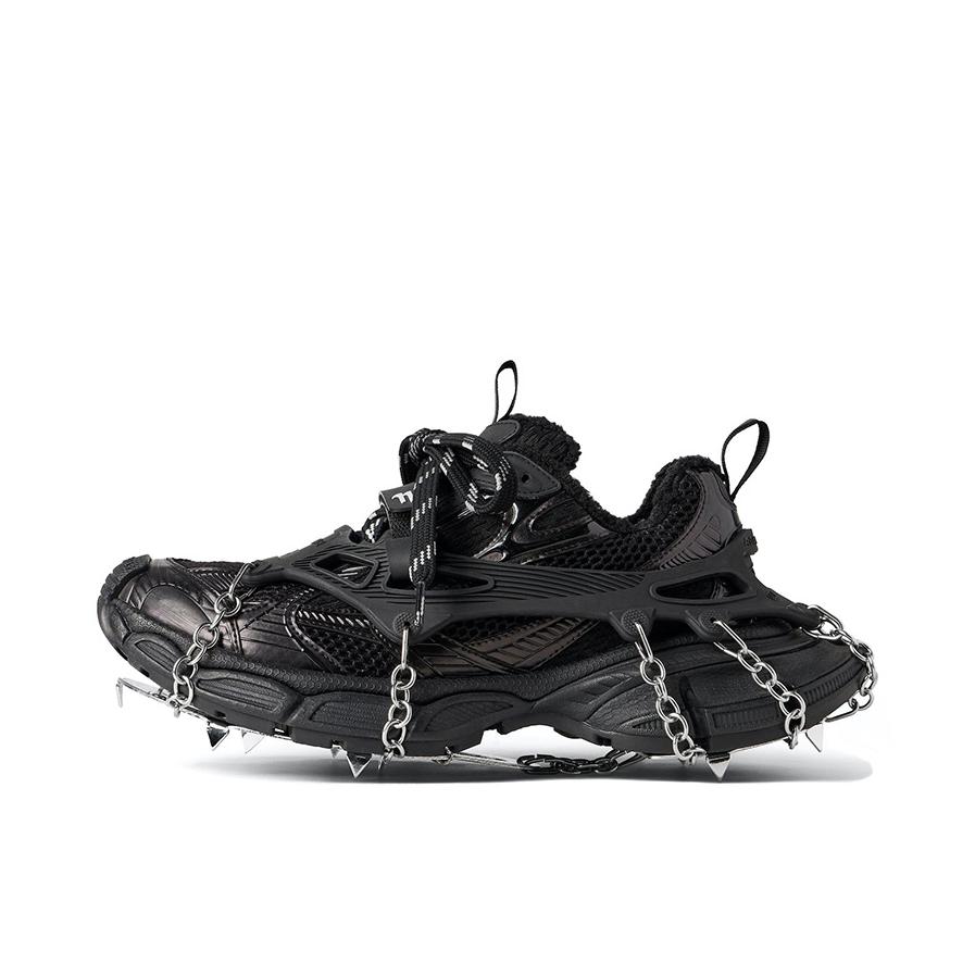 推荐商品：Balenciaga 3XL EXTREME LACE 网布 系带 做旧 耐磨 织物 老爹鞋 纯黑色