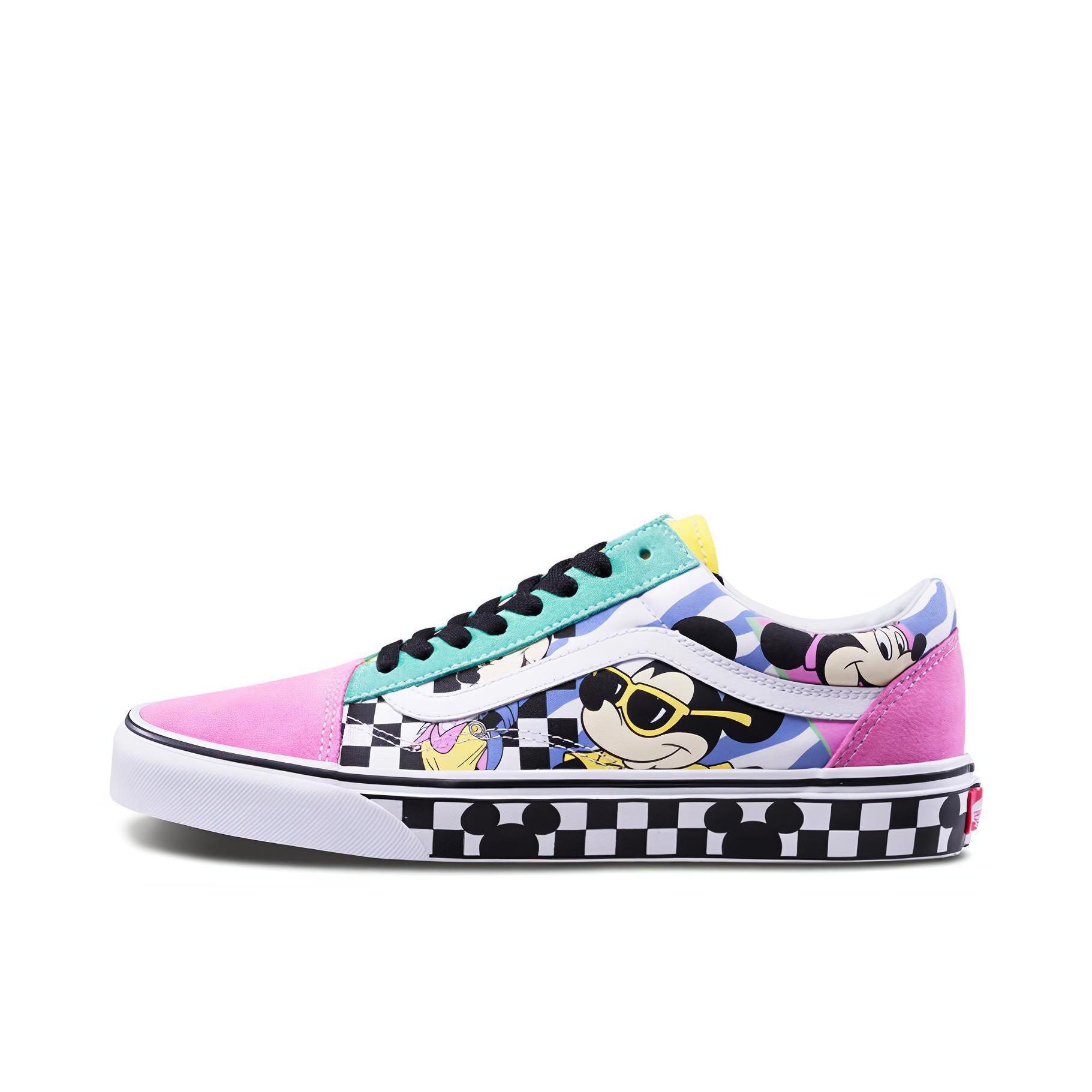 推荐商品：Vans/范斯 Old Skool 滑板鞋 板鞋 轻便防滑复古舒适经典 Mickey Mouse 迪士尼联名/粉色棋盘格