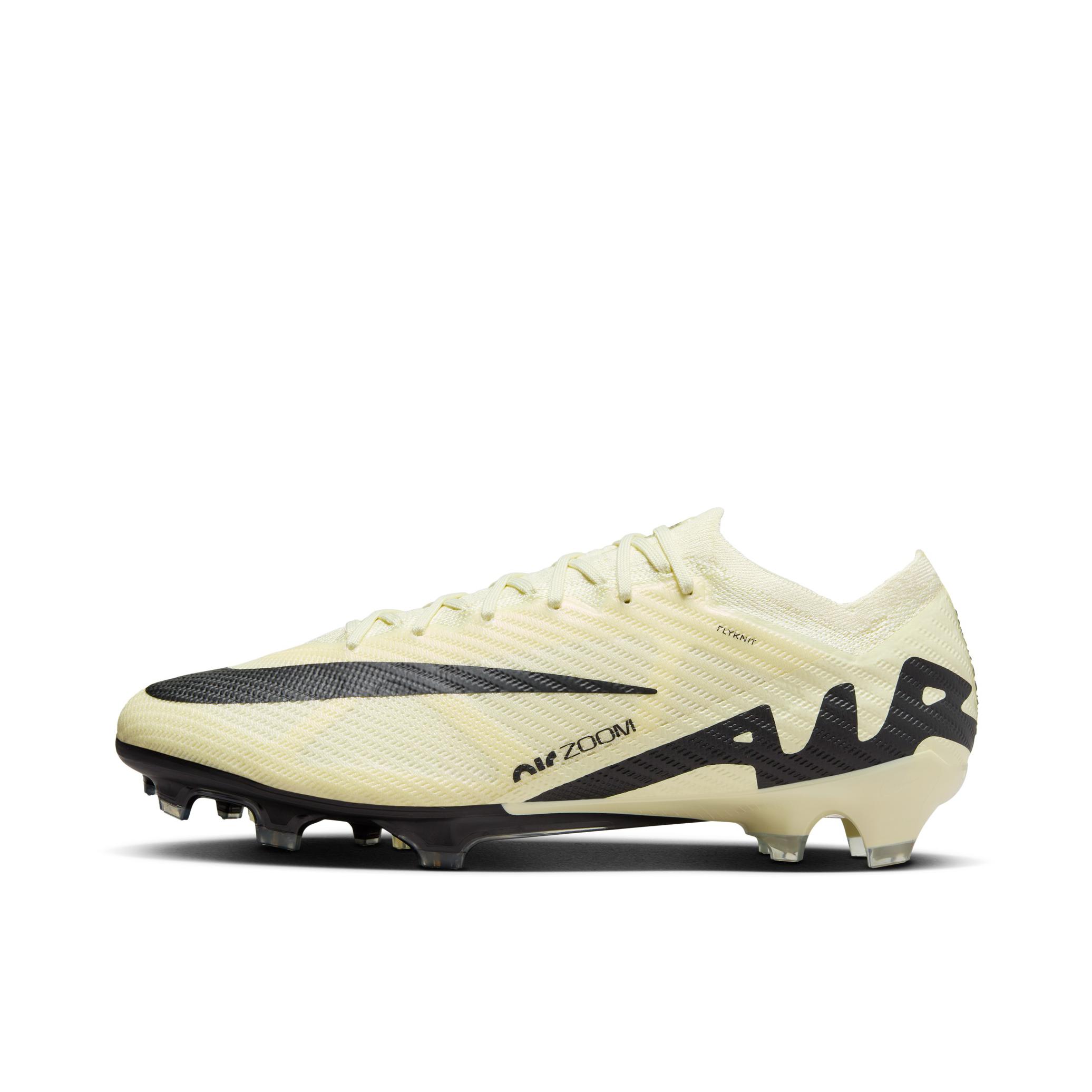 推荐商品：Nike Mercurial Vapor 15 Elite FG 顶级 胶质长钉 天然草地 防滑耐磨 足球鞋 白色/黑色