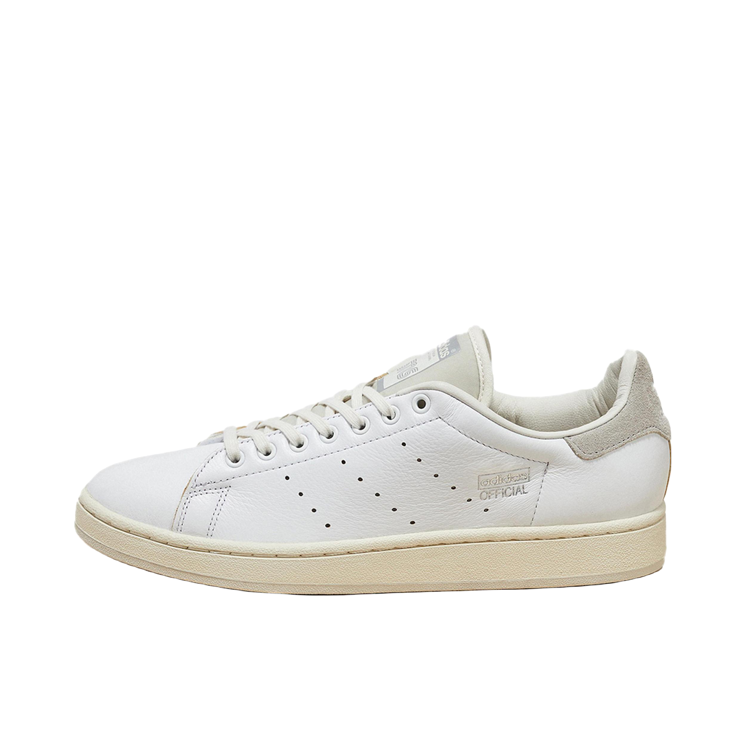推荐商品：adidas Originals Rotation Pack 低帮 圆头 平跟 系带 板鞋 白色