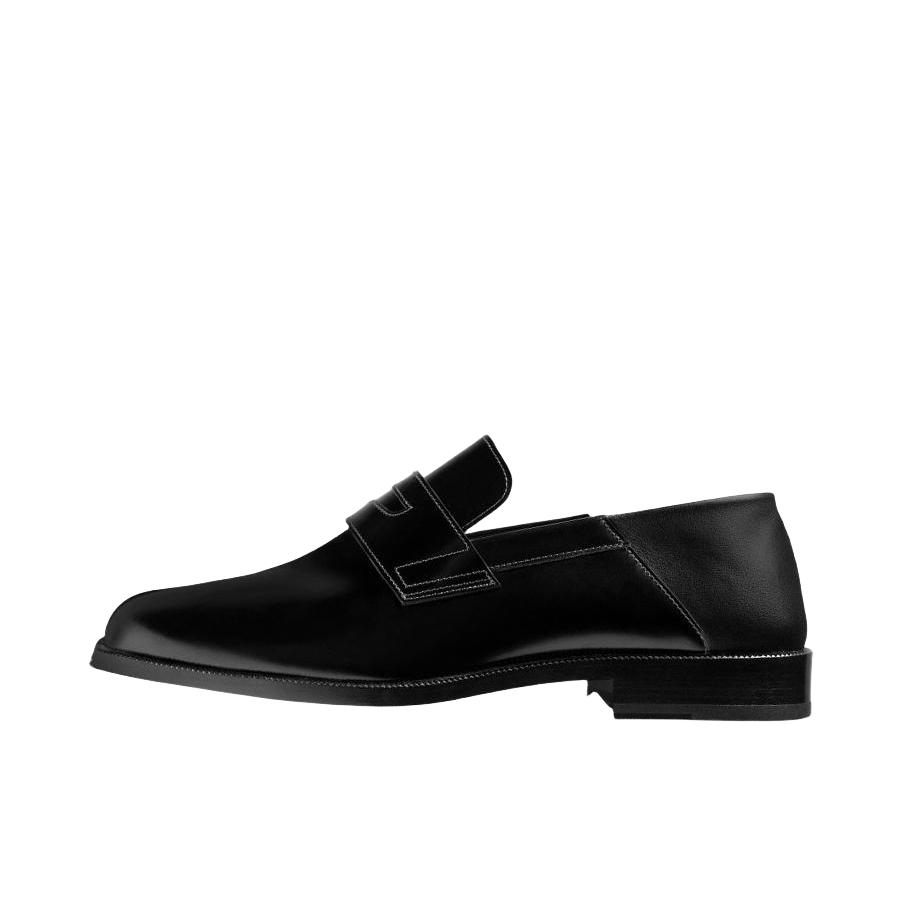 推荐商品：Maison Margiela Tabi 舒适 百搭休闲 时尚潮流 套脚 分趾 皮鞋 S58WR0035PS679T8013 纯黑色
