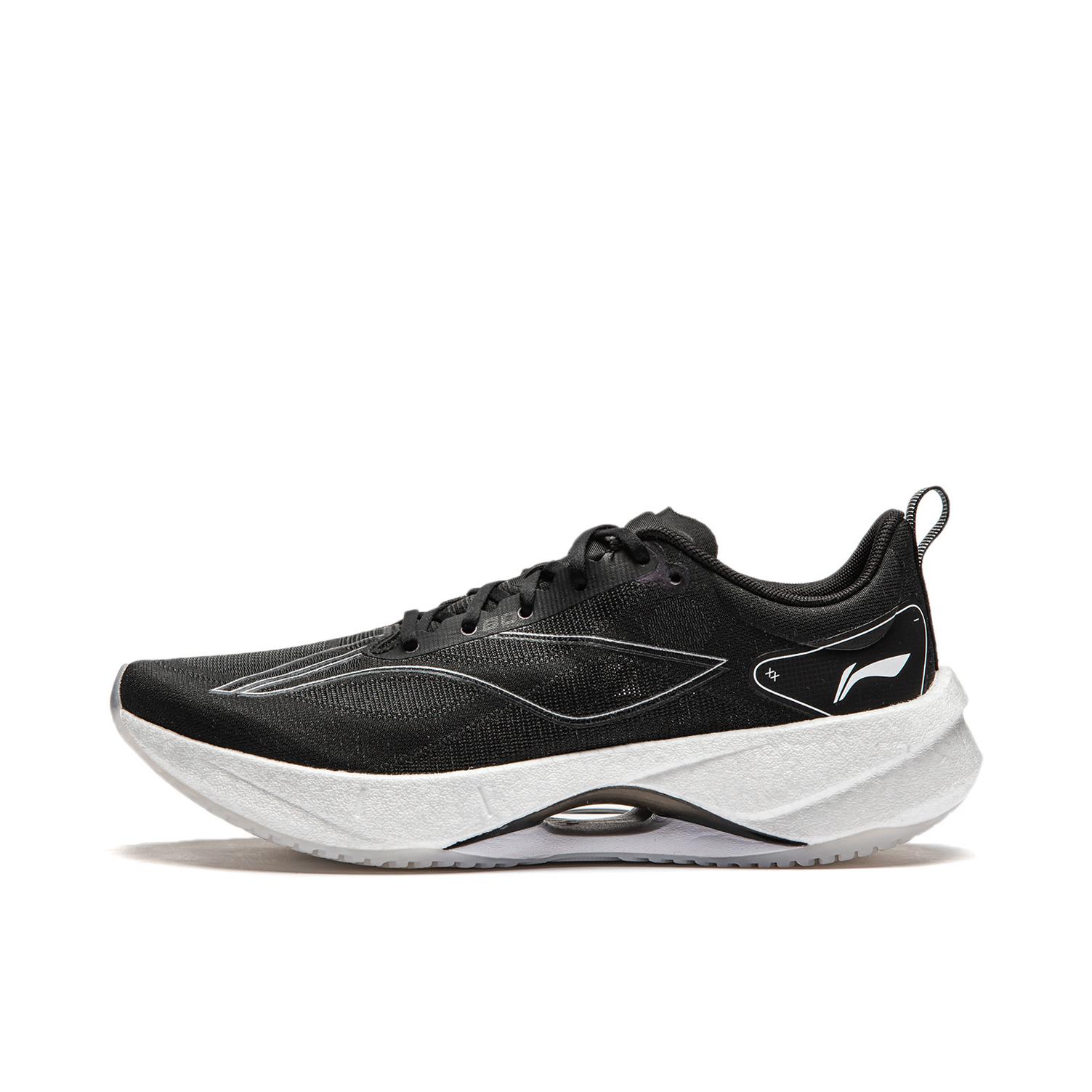 推荐商品：李宁 超轻21 跑鞋 轻质䨻丝高回弹缓震软底网面体育训练体考体测短跑运动 女款/黑色