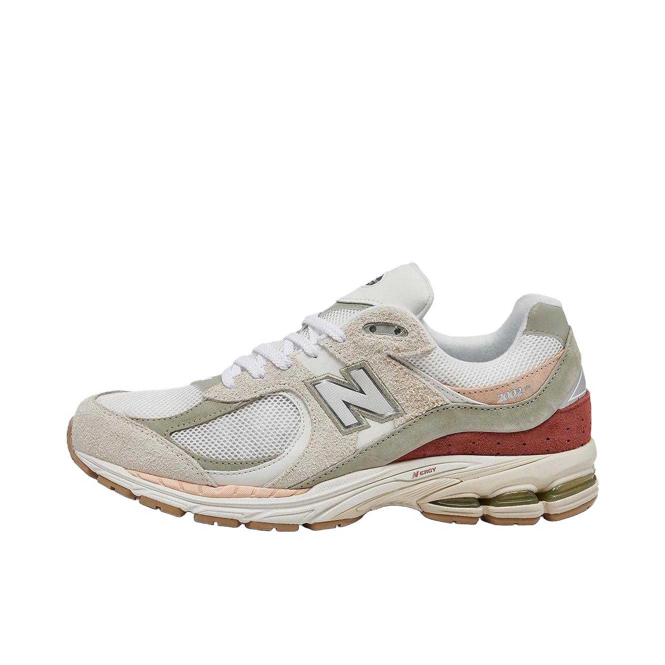 推荐商品：New Balance 2002R 跑鞋 缓震防滑耐磨透气复古拼接防水气垫慢跑支撑 灰色/棕色/酒红