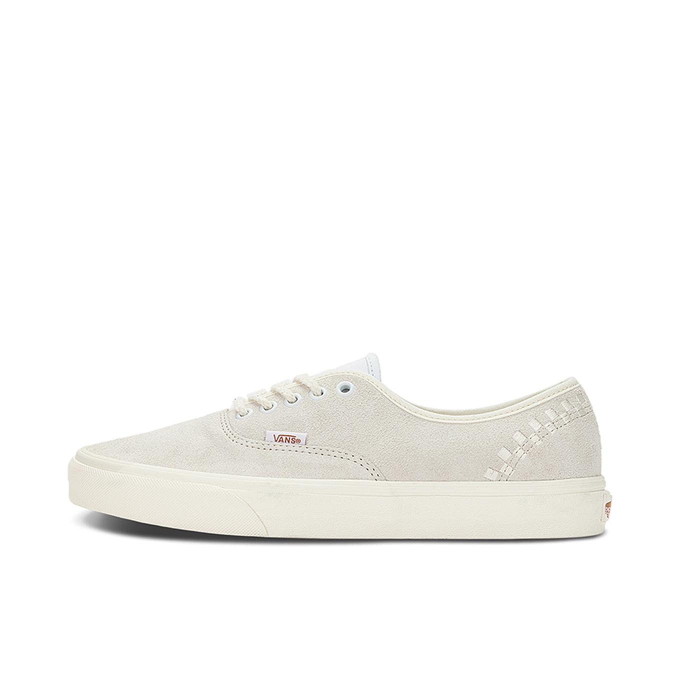 推荐商品：Vans/范斯 Authentic VR3 板鞋 防滑耐磨舒适减震透气百搭美式复古休闲 白色
