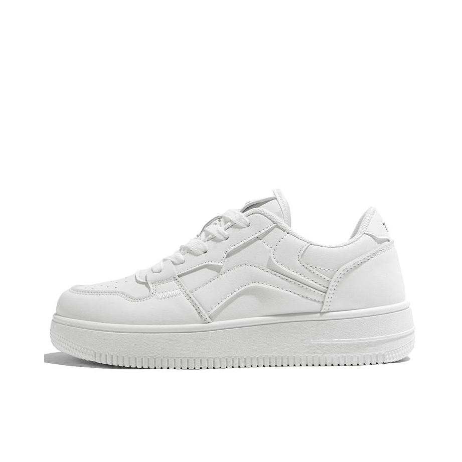 推荐商品：鮀品 防滑耐磨 缓震透气 轻便 超火 增高 美式潮流 休闲运动 板鞋 TP1061L 白色