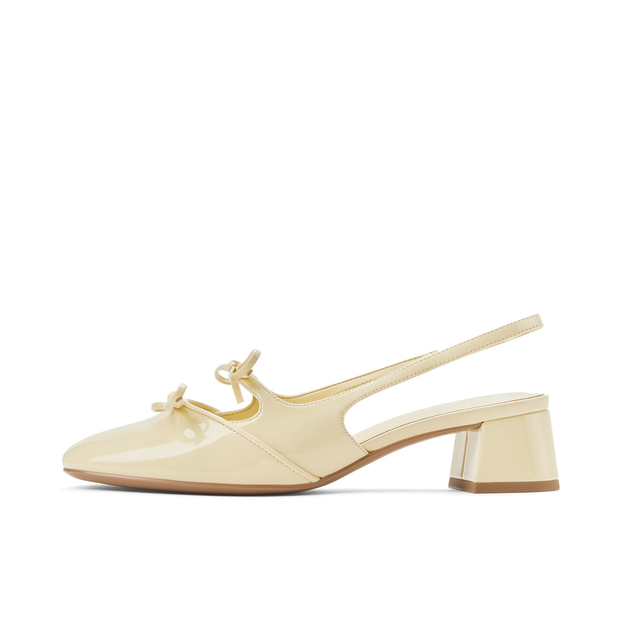 推荐商品：CHARLES&KEITH 法式 蝴蝶结 低跟 包头 凉鞋 CK1-61720194 黄油色