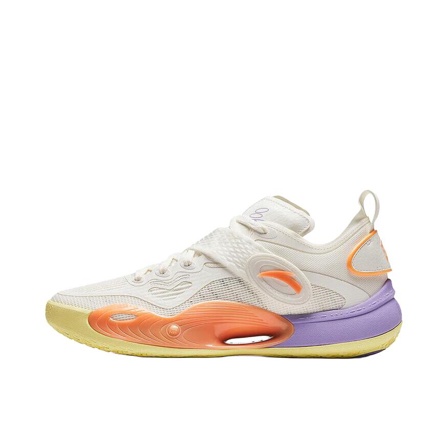 推荐商品：安踏 水花6 篮球鞋 外场轻质实战耐磨全掌氮科技 象牙白