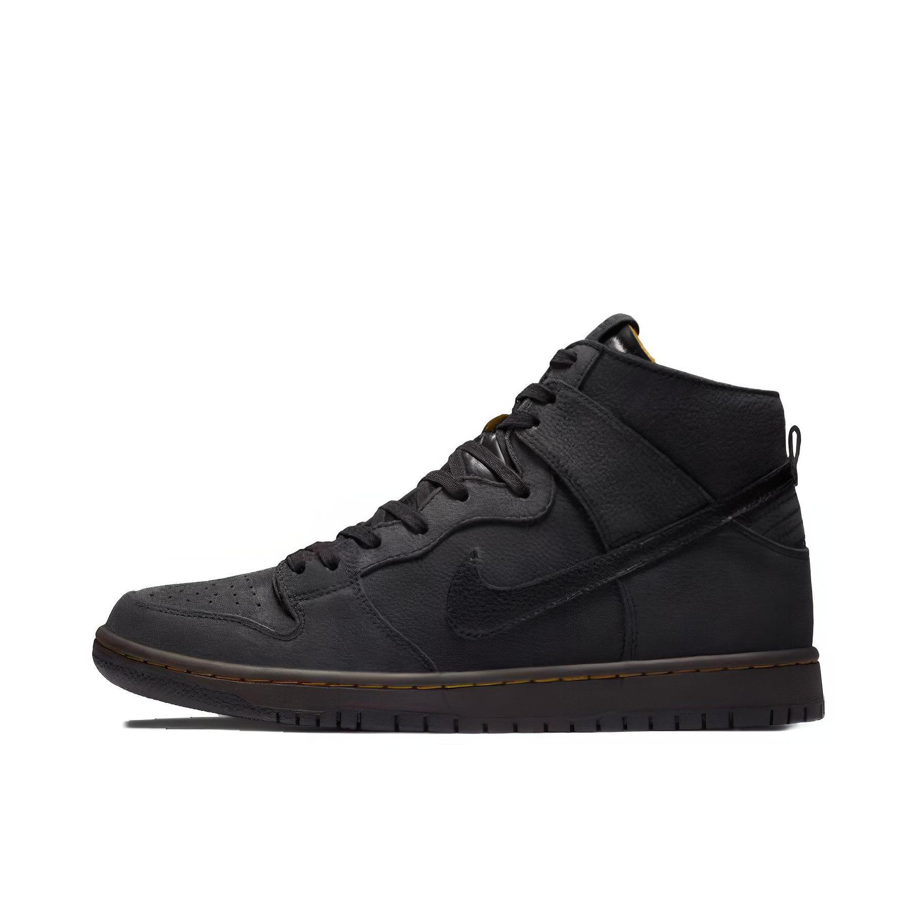 推荐商品：Nike Dunk 板鞋 经典复古百搭 Black-Velvet Brown-Peat SB/高帮/黑色解构