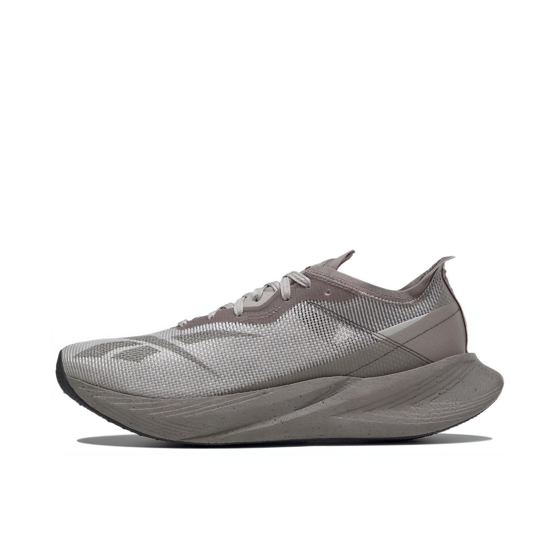 推荐商品：Reebok/锐步 Floatride Energy X 跑鞋 舒适耐磨回弹太空碳板织物马拉松 灰色