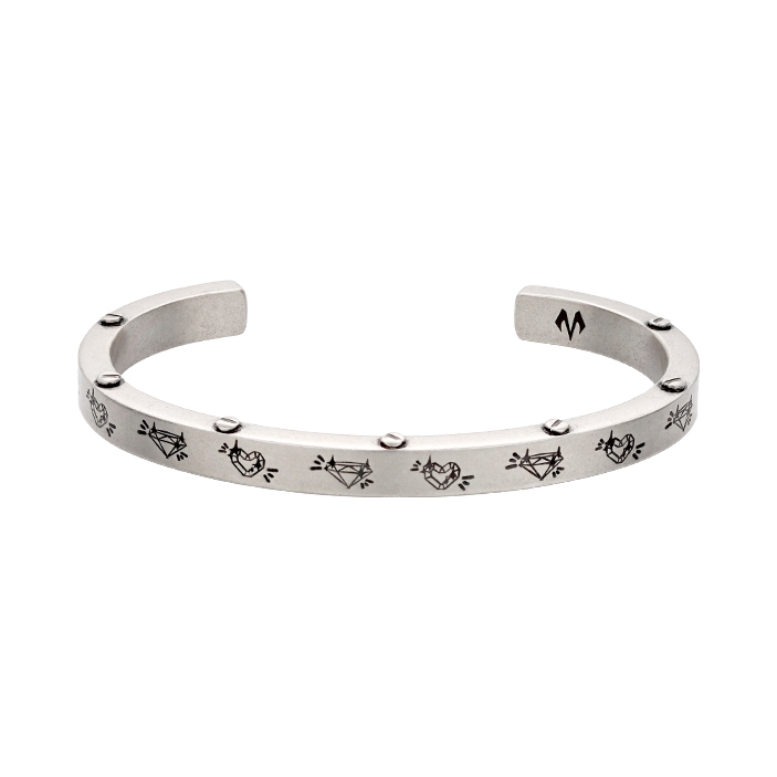 推荐商品：babama 灰钻符号钛钢手镯 J969614108