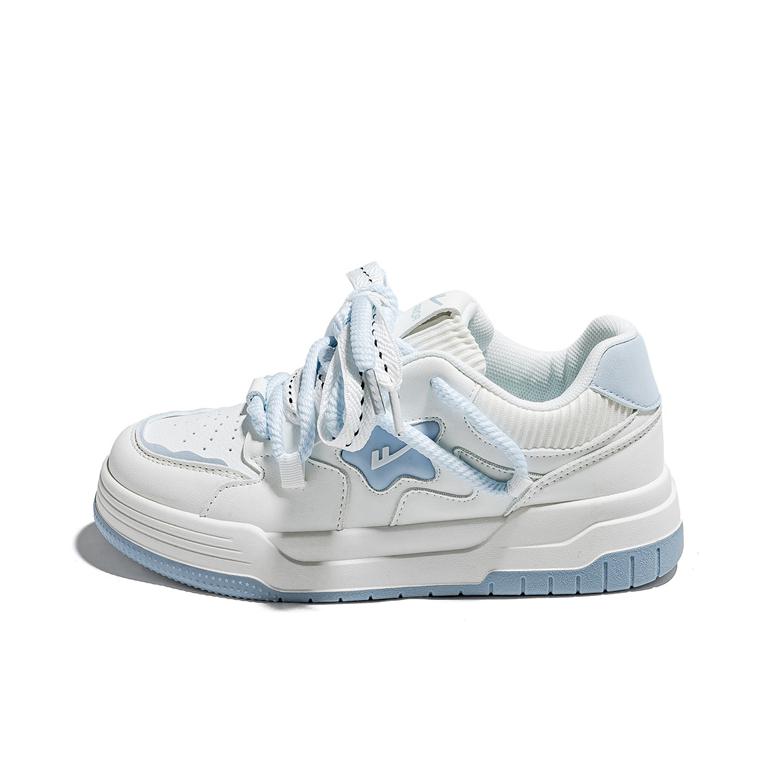 推荐商品：回力 防滑耐磨 舒适轻便 网面透气 软底 星星鞋 面包鞋 板鞋 WBN-1369 白色/蓝色