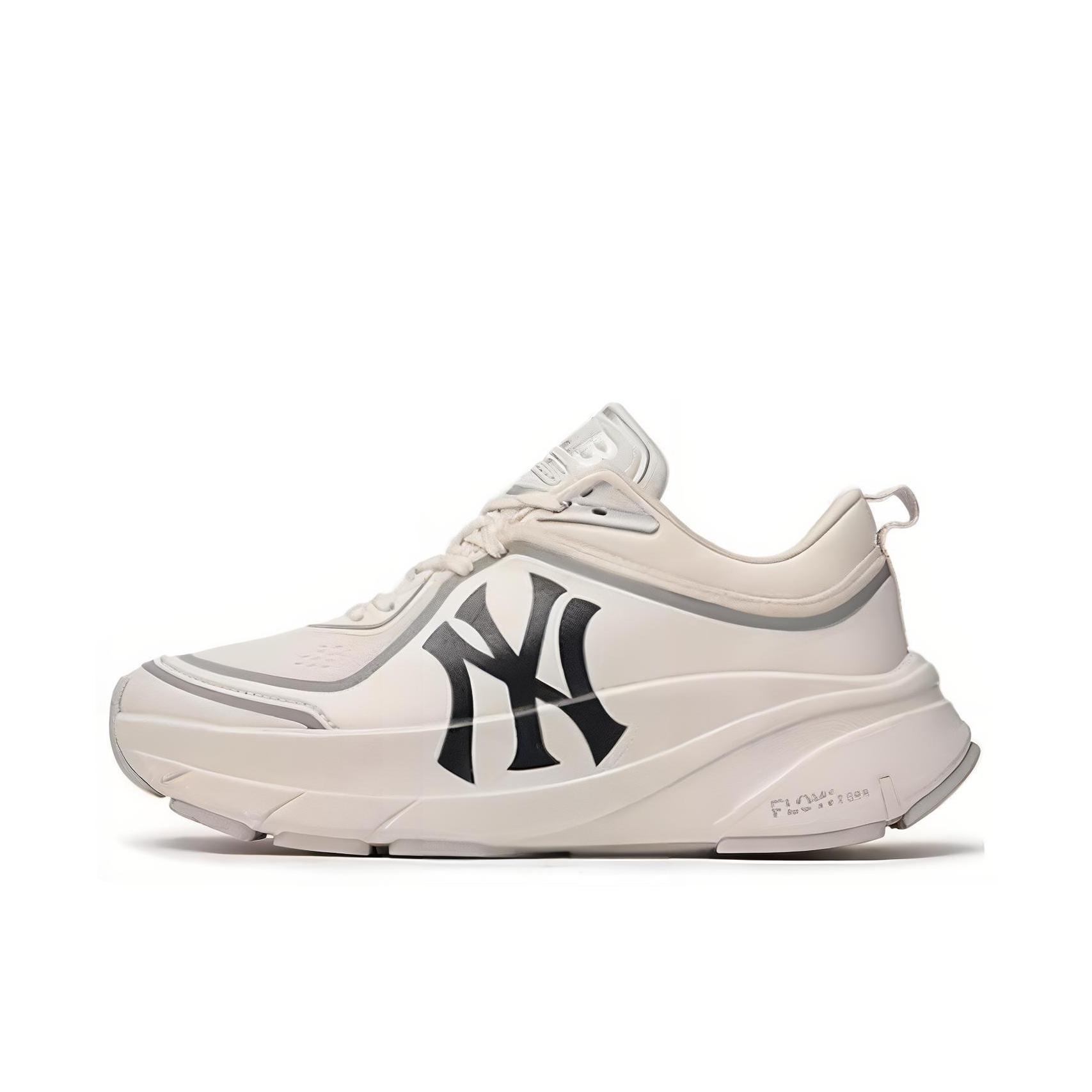 推荐商品：MLB Chunky Runner Ath-flow 老爹鞋 厚底增高耐磨休闲织物尼龙马拉松情侣长跑短跑 纽约洋基队/象牙色