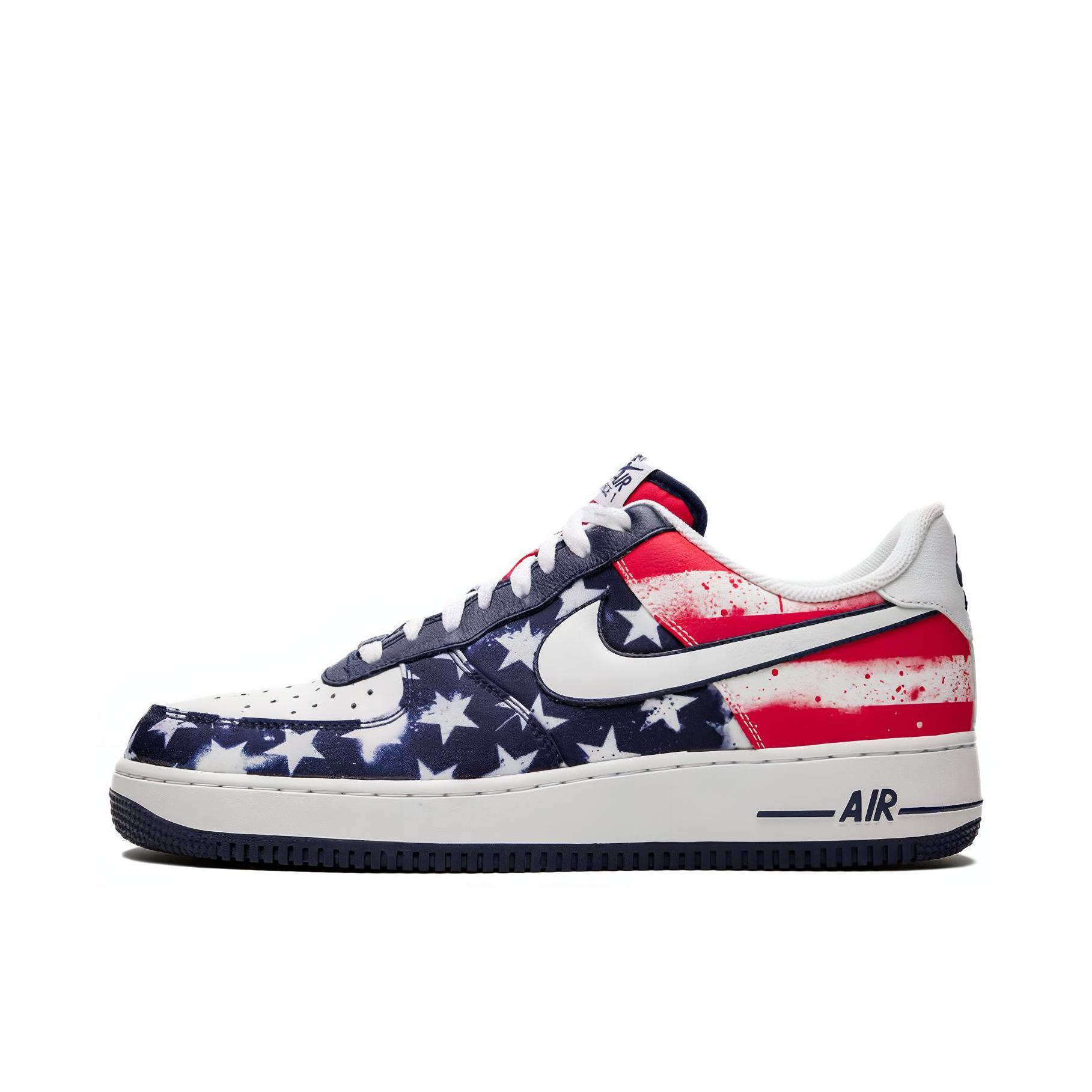 推荐商品：Nike Air Force 1 空军一号 板鞋 轻便舒适百搭耐磨防滑复古 Independence Day (2014) 红蓝星旗