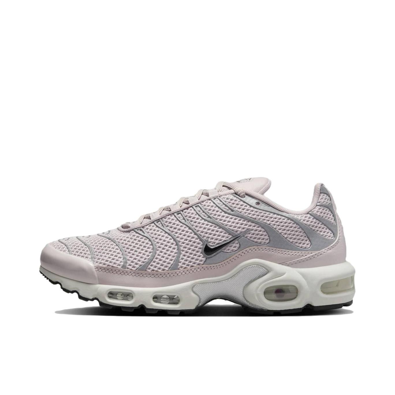 推荐商品：Nike Air Max Plus 跑鞋 休闲舒适轻便网布透气防滑耐磨气垫缓震包裹性贴合圆头 银色/粉色