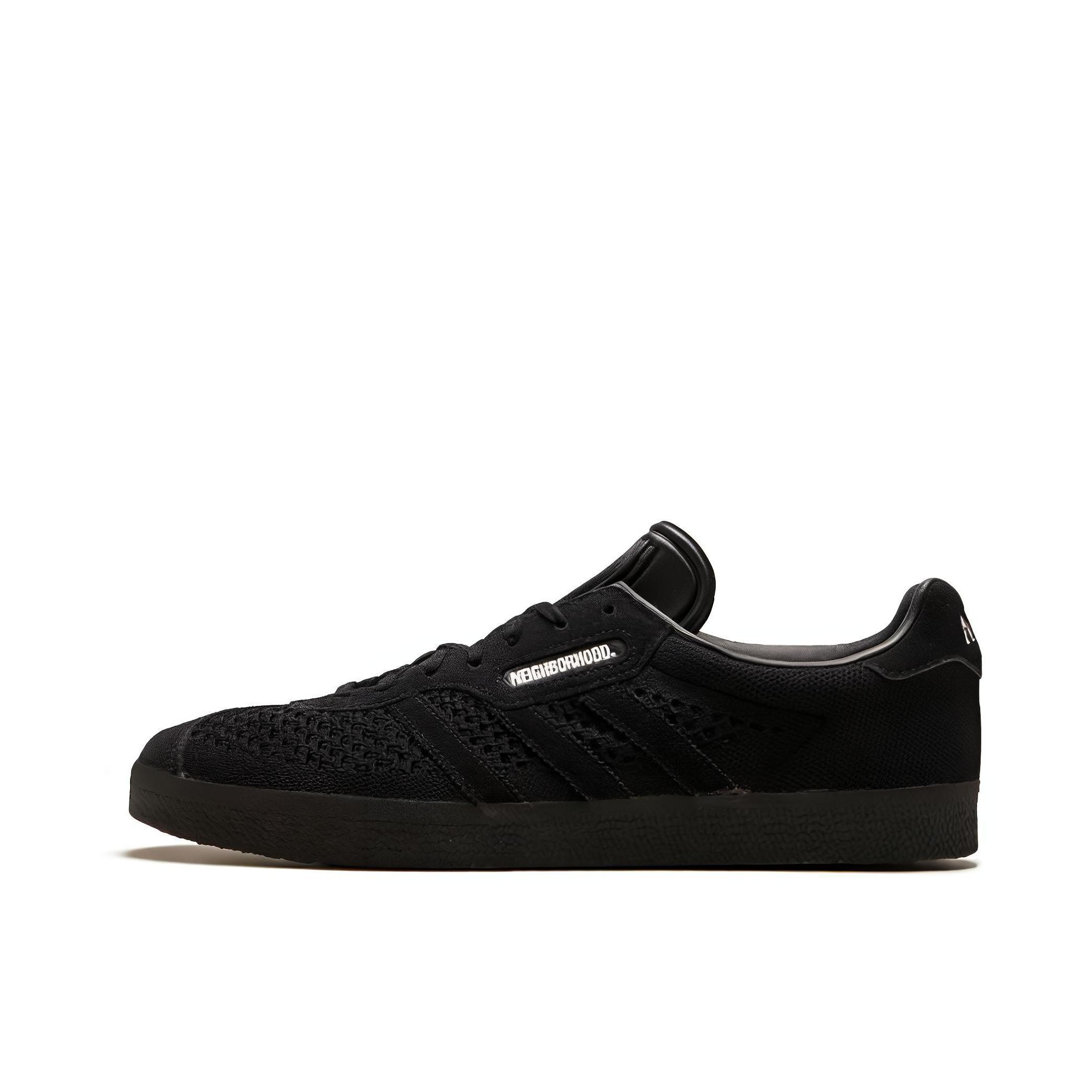 推荐商品：adidas Originals Gazelle T头鞋 德训鞋 板鞋 轻便复古薄底舒适百搭减震耐磨贴合圆头 Triple Black NEIGHBORHOOD联名/网面/纯黑